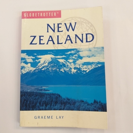 Globetrotter Book  -New Zealand